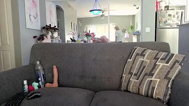 Lexi Shocker online show from 01-13-26, 08:57