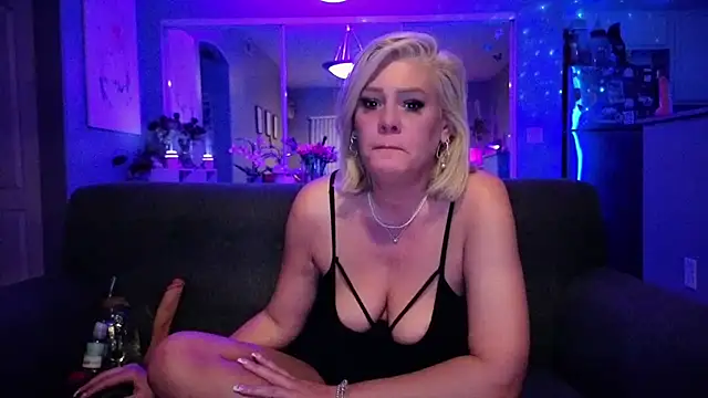 Lexi Shocker online show from 02-20-26, 06:19