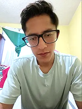 KevinCrz online show from 10-16-25, 11:57