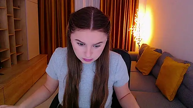  Mia Adams online show from 04-21-26, 06:31