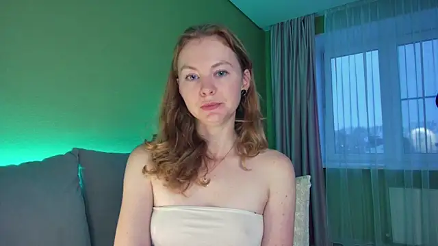 Snapshot of Cuddle_Cat chatting on 01-13-25, 05:55 Cuddle Cat online show from 01-13-25, 05:55