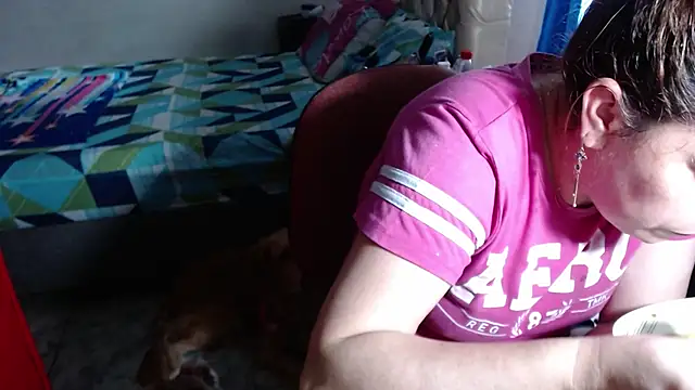 Snapshot of Barbiegomez chatting on 11-04-25, 07:39 Barbiegomez online show from 11-04-25, 07:39