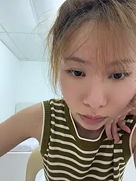 Luna520 online show from 07-12-26, 02:29
