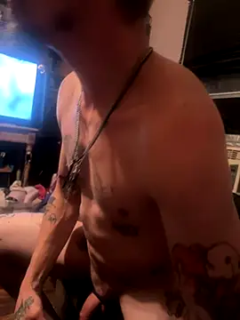 Snapshot of juggz6969 chatting on 10-16-25, 07:05 juggz6969 online show from 10-16-25, 07:05