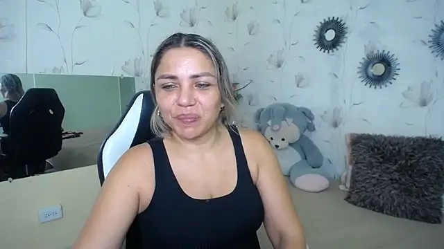 cum bigass online show from 12-21-25, 11:56