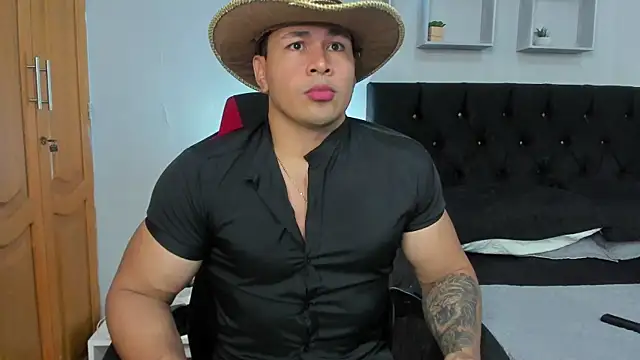 tyler hank01 online show from 12-03-25, 02:12