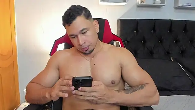 tyler hank01 online show from 03-17-26, 03:31