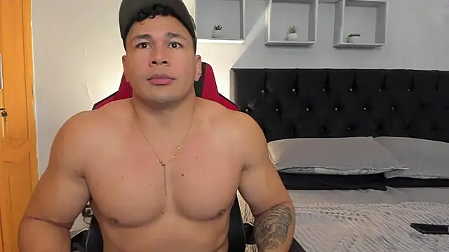 tyler hank01 online show from 04-29-26, 08:48