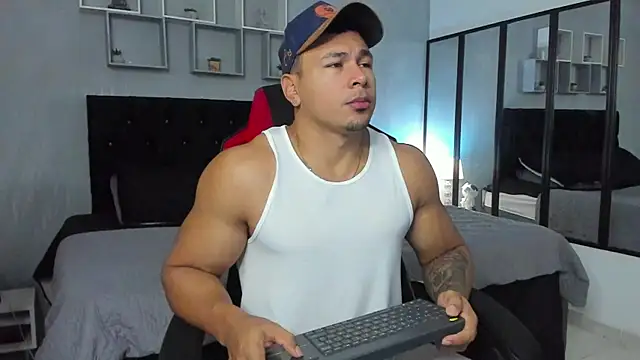 tyler hank01 online show from 10-11-25, 11:55