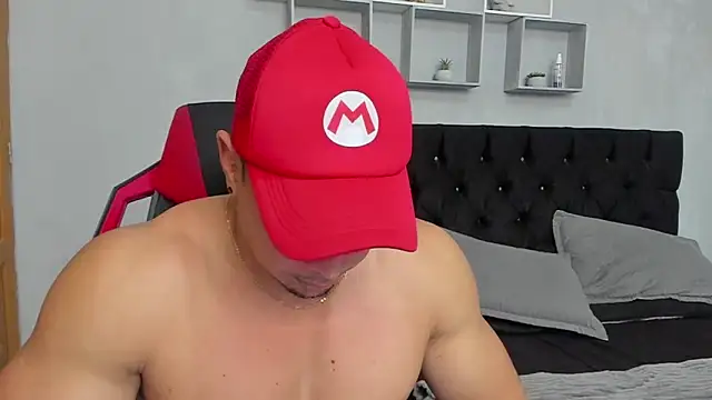 tyler hank01 online show from 06-30-26, 06:52