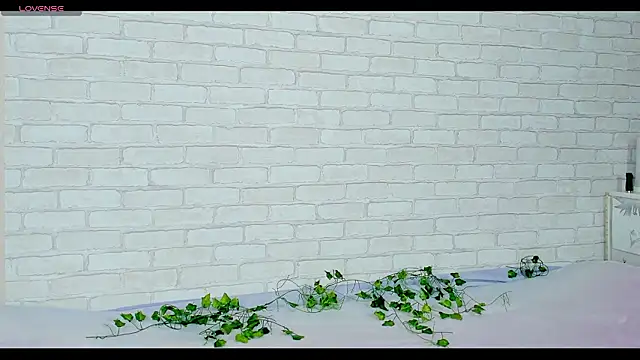 LinaKenny online show from 01-14-26, 02:09