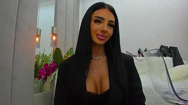 Britney Charm  online show from 04-02-26, 06:53