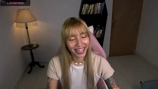 Saucy Jenn online show from 02-13-26, 03:39