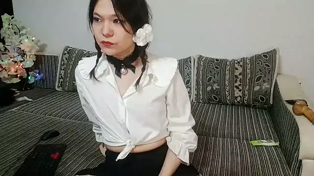 LuxMelys online show from 01-27-25, 11:54