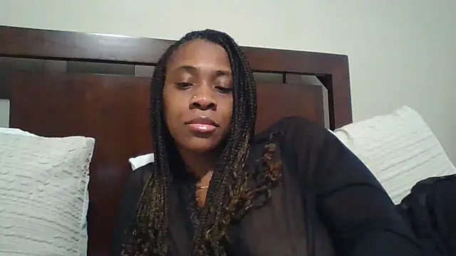 MsJuicy online show from 12-21-25, 01:24