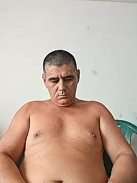 Snapshot of sile2000nou chatting on 07-08-26, 12:06 sile2000nou online show from 07-08-26, 12:06