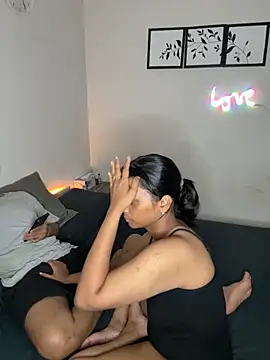 Guessmyjoy online show from 11-25-25, 01:28