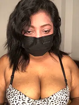  Cute ariana  online show from 11-08-25, 07:39