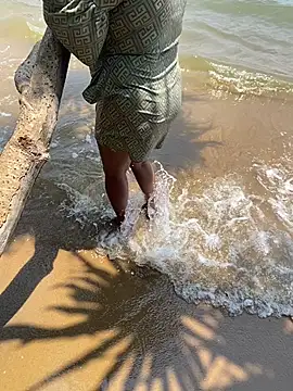  Cute ariana  online show from 03-29-26, 07:10