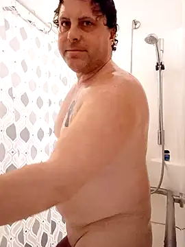 Snapshot of JGRisk chatting on 02-05-25, 02:08 JGRisk online show from 02-05-25, 02:08