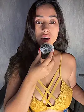 Valentinne z online show from 11-29-25, 03:50