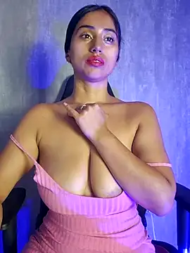 Valentinne z online show from 02-14-25, 03:26