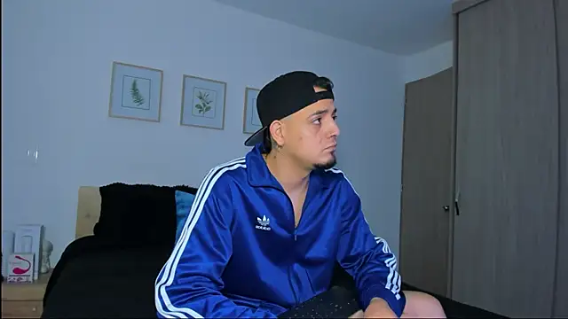 alejandro calderon1 online show from 12-20-25, 04:04