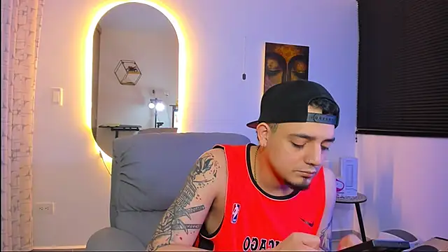 alejandro calderon1 online show from 02-16-26, 05:39