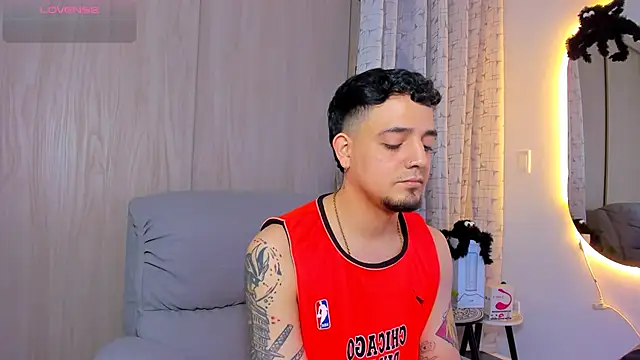 alejandro calderon1 online show from 10-30-25, 02:32