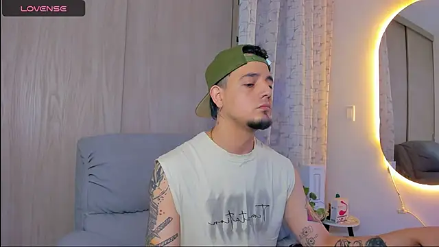 alejandro calderon1 online show from 11-13-25, 10:02