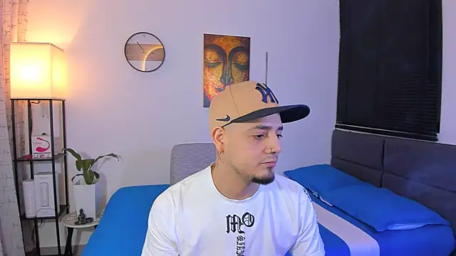 alejandro calderon1 online show from 06-09-26, 03:07