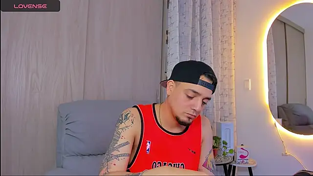 alejandro calderon1 online show from 11-06-25, 03:21