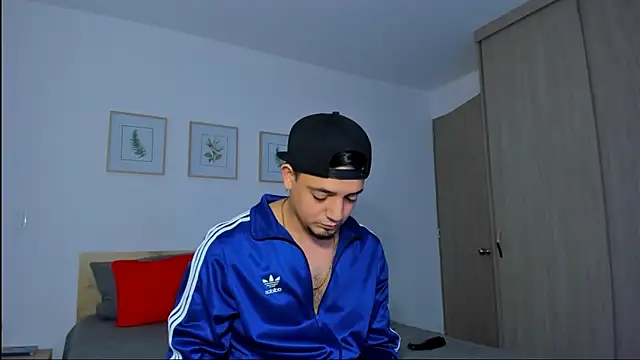 alejandro calderon1 online show from 12-02-25, 05:20