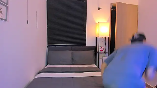 alejandro calderon1 online show from 04-19-26, 04:24