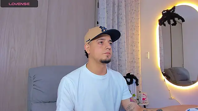 alejandro calderon1 online show from 11-03-25, 05:01