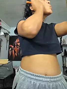 Hannah-grace online show from 11-28-25, 10:26