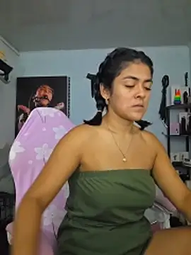 Hannah-grace online show from 11-05-25, 01:03