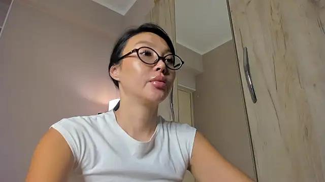 Snapshot of keiko_hot chatting on 06-09-26, 03:18 keiko hot online show from 06-09-26, 03:18