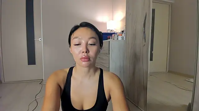 Snapshot of keiko_hot chatting on 05-10-26, 03:10 keiko hot online show from 05-10-26, 03:10