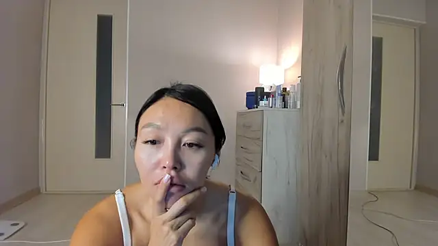 Snapshot of keiko_hot chatting on 05-22-26, 02:53 keiko hot online show from 05-22-26, 02:53