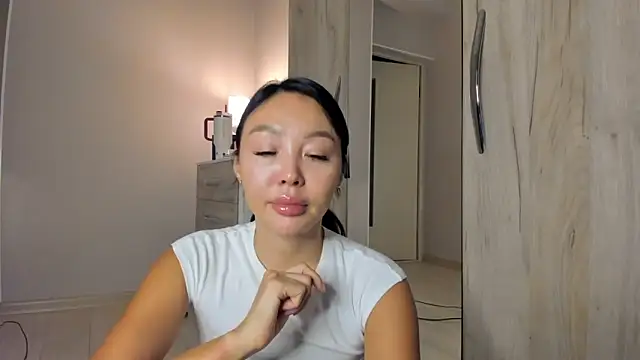 keiko hot online show from 04-08-26, 10:44