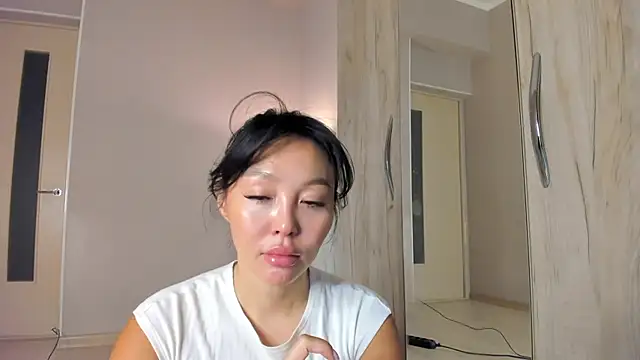 Snapshot of keiko_hot chatting on 04-22-26, 02:29 keiko hot online show from 04-22-26, 02:29