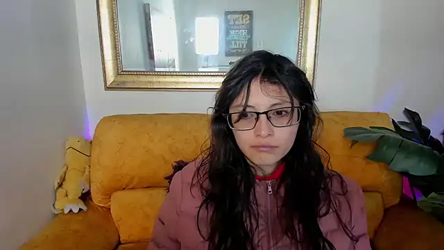 Kyomi chang online show from 04-13-26, 11:58