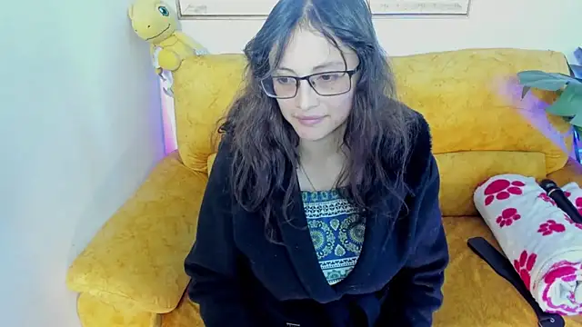 Kyomi chang online show from 04-30-26, 12:56