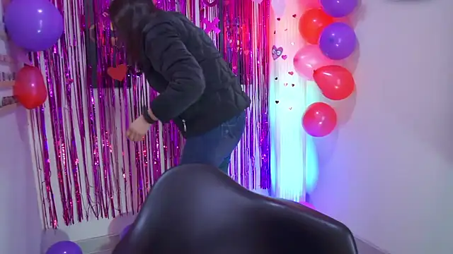 Kyomi chang online show from 09-17-25, 01:13