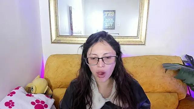 Kyomi chang online show from 06-03-26, 01:01