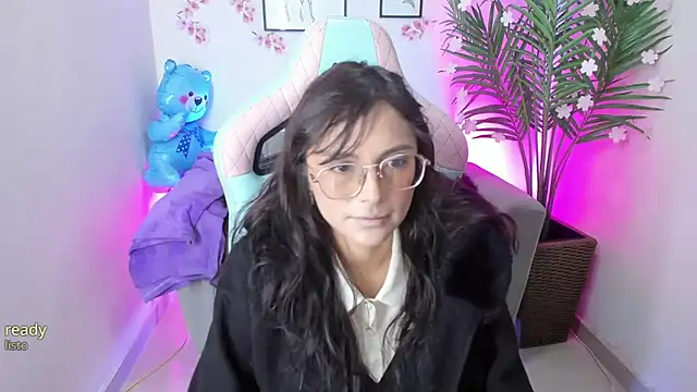 Kyomi chang online show from 03-20-25, 12:54