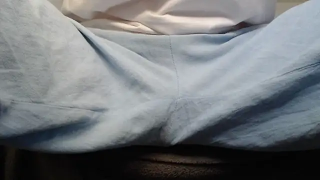 Snapshot of herver67 chatting on 10-26-25, 11:54 herver67 online show from 10-26-25, 11:54