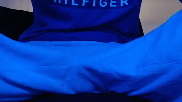 Snapshot of herver67 chatting on 11-05-25, 04:43 herver67 online show from 11-05-25, 04:43