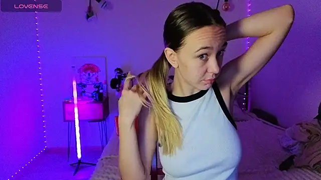 SexyCocobutt online show from 10-17-25, 07:55